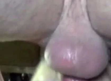 Young Arab fucked by friend in backroom