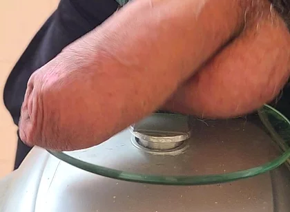 How Much Does an Real Alpha Cock Weigh?