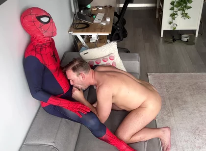 Mileshenryxxx Dumps His Load in Dan XXX
