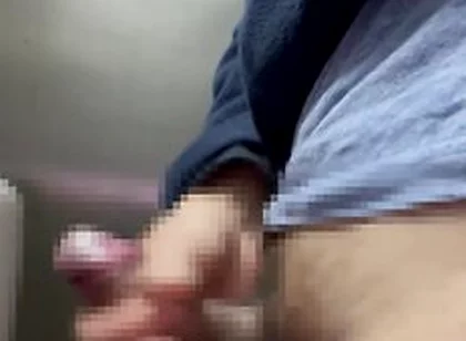 I Masturbated In Toilet During The Picnic