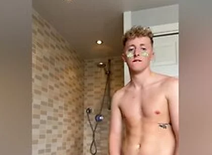 Hot Twink Jerksoff After Football