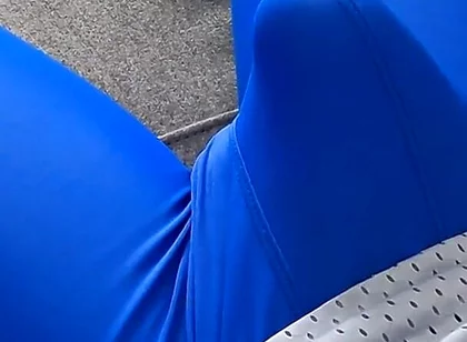 I Get an Erection and Ejaculate When I Feel the Bulge in My Leggings.