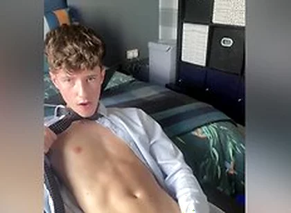 Jerking After A Hard Day At The Office - Tpk
