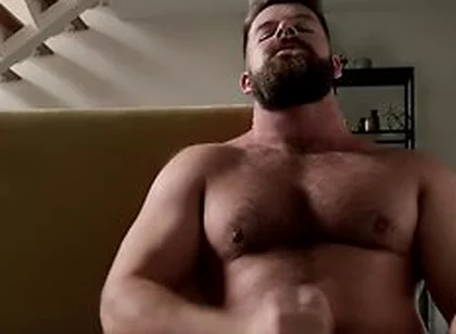 Hairy Lad Gabe Jerks Off For My Down Unders