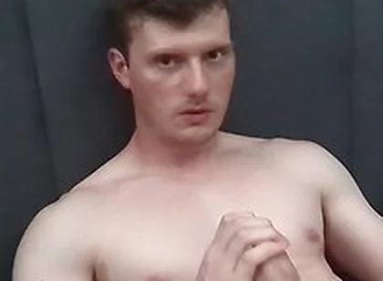 Big Dick Jock Gives Self A Facial