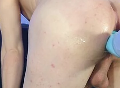 Femboy Riding And Using A Fucking Machine With Hydra