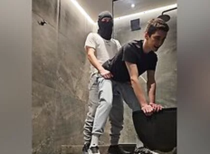 Dude Fuck Guy And Cum On Face