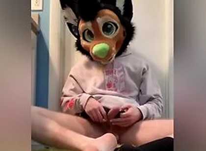 Furry Nerd Showing Off Feet Verbal Jerking Off With Sock
