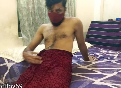 My Hot Lungi and My Ass