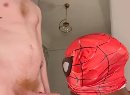 Hot Bottom Gives a Blowjob to a Thick Top