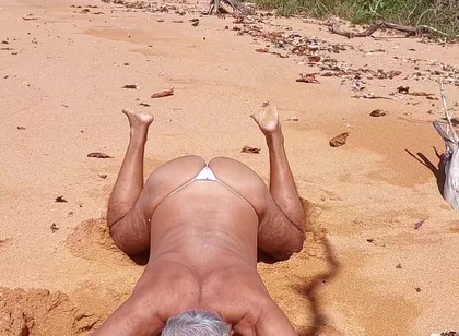 Ladysilva Crossdress What a Hot Slut in Panties on the Beach