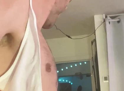 Muscle Worship Vid with Hulk Ending