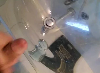 Hot Guy Jerks off Moaning in the Mirror