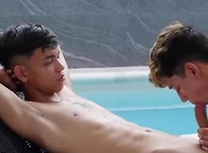 Ricky Montes Blows Slim Rich Huge Dick After Steamy Massage