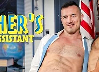 Teachers Pet Turned Lover - Twink Noah Asli Seduces Ex Hunk Teacher Derek Kage