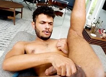 Guy Selector - Personal Trainer Jordan Pax Becomes A Personal Favourite Of Troy Hardt To Fuck