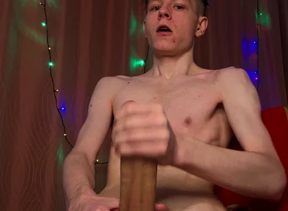 Quick Wank Ends in Huge Load Spill