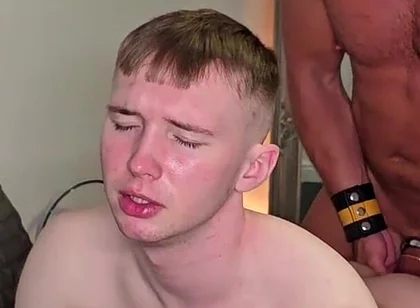 Testing Fkme Knee Pads with Twink Jaxonvers