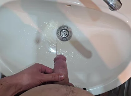Morning Pee - Big Hard Dick