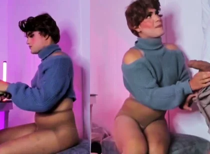 Femboy Puts on Makeup When His Neighbor Arrives and Makes Him Suck