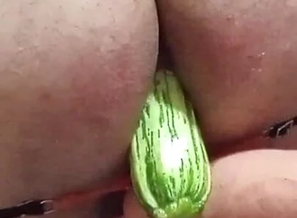 Dildo and Zucchini, a Beautiful Combination of Pleasure.