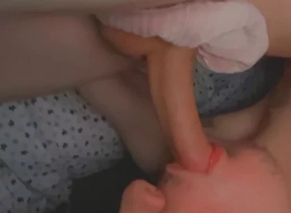 Sucking My Juicy Cock (selfsuck)