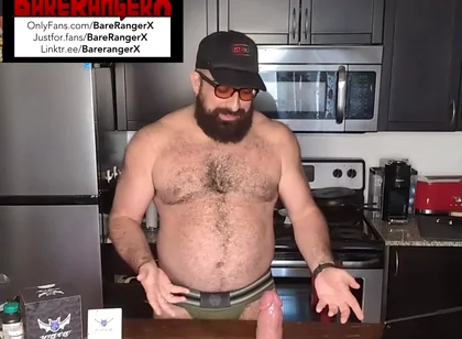 Review of Wildolo's Massive Dildo