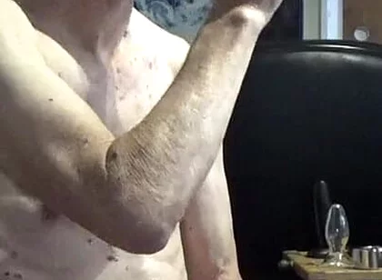 Private Show - Strip,suck Dildoes and Cum Shot
