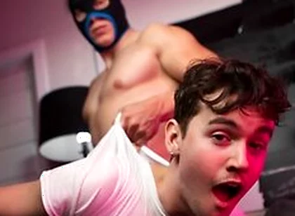 Cole Link Finds The Twink Fucker Zane And Spreads His Hungry Asshole For Him