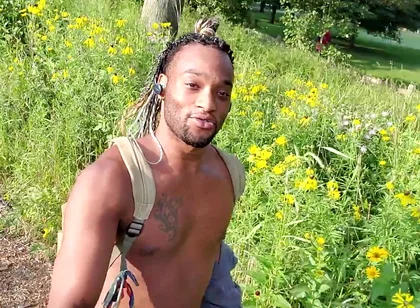 Kenniejai Walks Around Naked Outside and Gets Caught