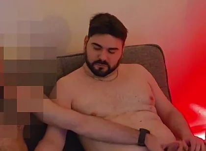 Straight Hairy Muscle Guy First Time Jerking and Sucking, Then He Fucks Me Bareback