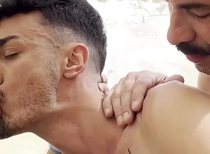 Twink Hotel Shower Gangbang Muscle Bears & Huge Cock Stud