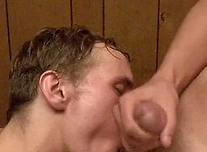 Fucked Barebakc By His Best Friend With Creampie Surprise