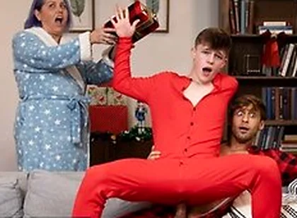 Men - Dom King Plays Video Games On Christmas Morning While Jake Preston Sneakily Sucks His Cock