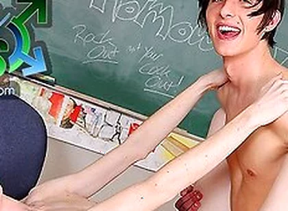 Twink Preston Andrews Bottoms Hard For His Pal Aidan Chase