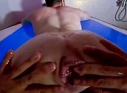Axel Abysse - Xpressionae Receives Incridible Hand Fist