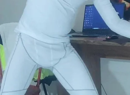 I Cum on Compression Wear