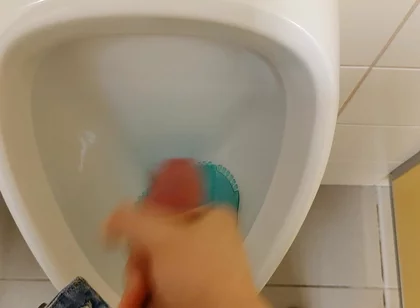 Piss, Jerking and Cum in the Hospital