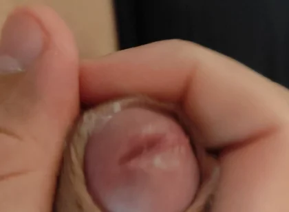 Amazing Pre Cum Glans.
