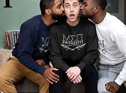 Denzel Welcomes His New Roommate Joey Mills In The Best Way By Fucking His Twink Ass