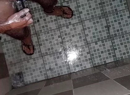 Boy Shaves His Balls and Masturbates