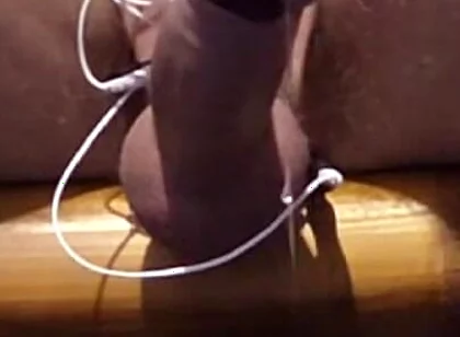Hands-free Cumshot