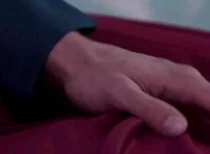 Sneak Peek S03x01 International College