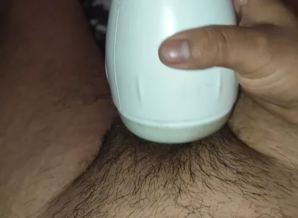 I Masturbate Very Well with My Toy