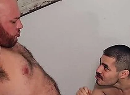 Tattooed Bear El Macho Activo Slides Dick Into Kryz Xxx Hairy Hole
