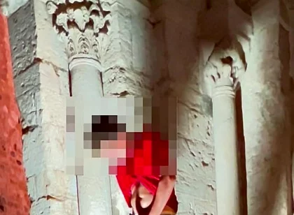 Very Risky and Immense Ejaculation in a Very Public Place