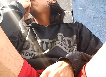 Tremendous Cock of This Big-headed Guy