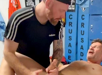 Tough Coach Studs Flexes Then Gets Breed by Ginger Gav X