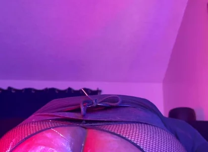 Bubble Butt Piggy Goes on Nasty Joyride