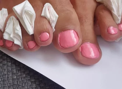 I'm Polishing My Feet and Finger Nails in Pink